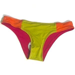 NWT Maui & Sons Reversible Bikini Bottoms